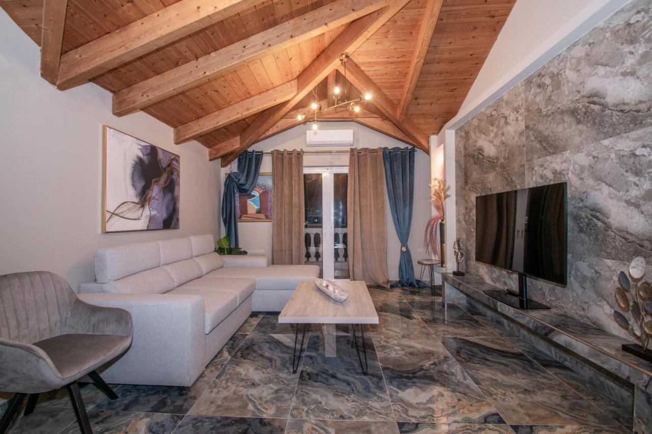 Casa Di Voz Shared Villa Studios By "Elite" Gaitani Kültér fotó